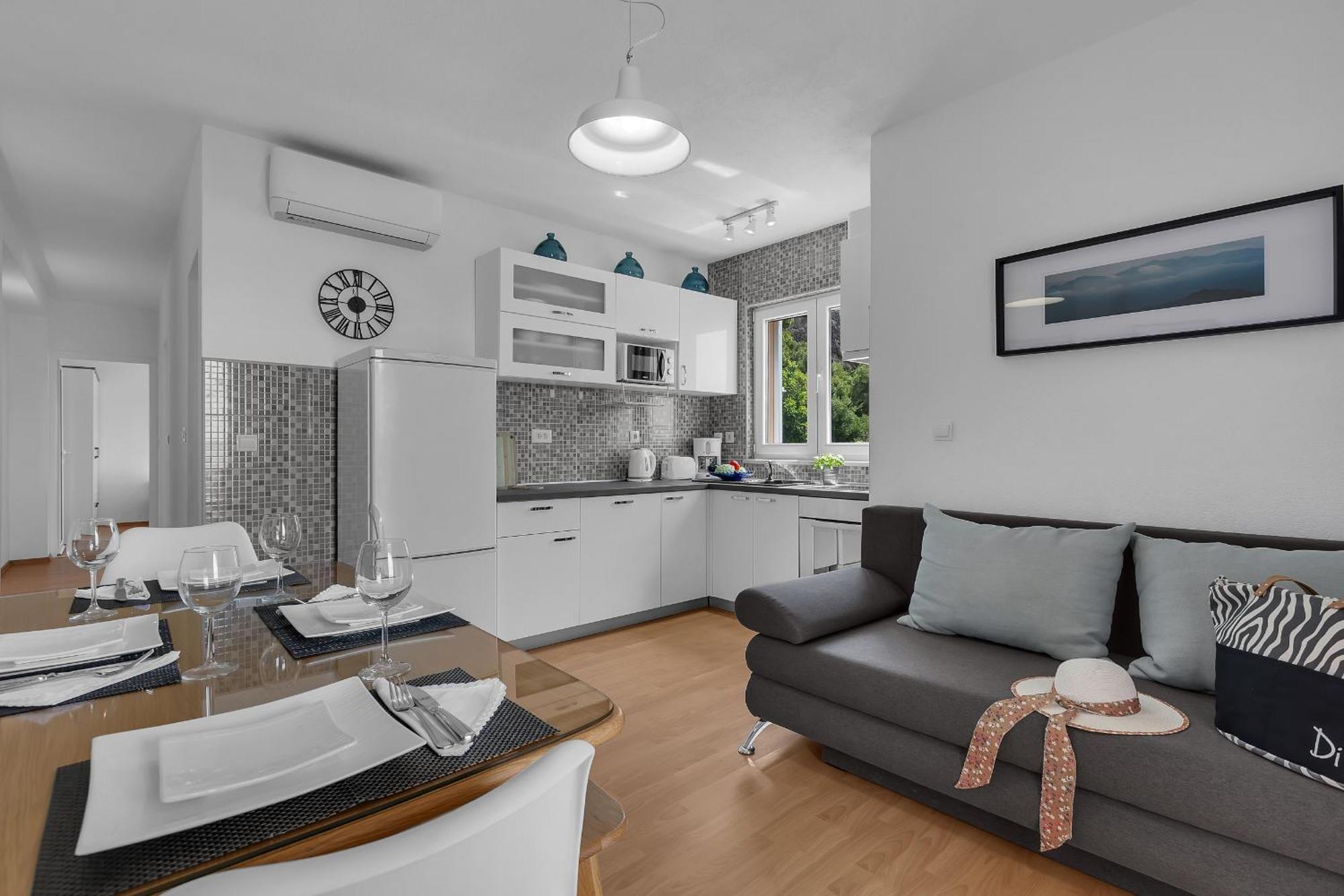 Apartments Villa Katarina ทูแชพี ภายนอก รูปภาพ